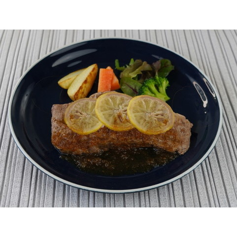 「デリシャエール」焼けてるサーロインレモンステーキ