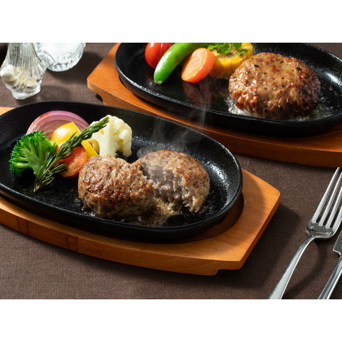 兵庫・神戸「バルティロ」神戸牛入りハンバーグとサーロイン入りハンバーグ