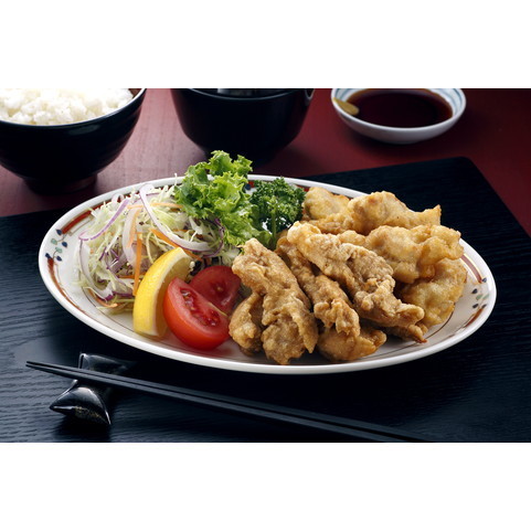 大分・別府「レストラン東洋軒」レンジでチンするとり天セット